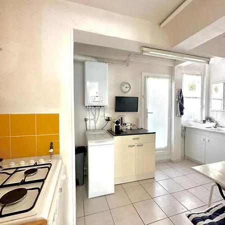 Appartement T3 Lumineux, Terrasse